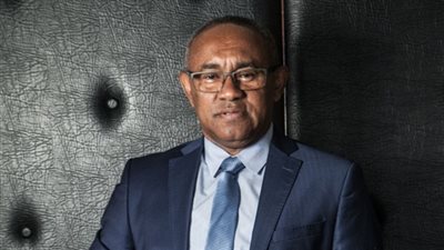 رئيس الكاف يتهم حياتو بالديكتاتورية.. ويحدد مصير كأس الأمم (تسجيل صوتي)