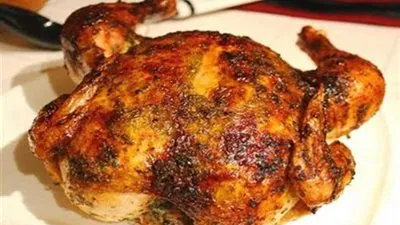 جلد الدجاج.. مفيد أم ضار!