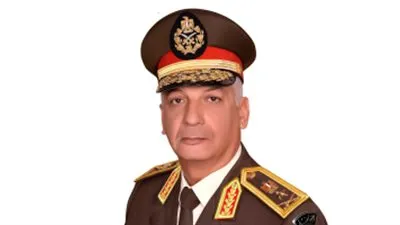 وزير الدفاع: القوات المسلحة لا تألو جهدا في توفير كافة الإمكانات لبناء قوات قوية 