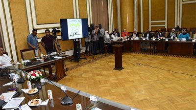 استعراض دور التعاونيات في تحقيق التكافل الاجتماعى بيوم الإسكان العربى