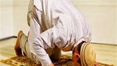 هل يجوز إعادة الصلاة في حالة عدم الخشوع؟