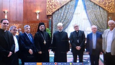 شيخ الأزهر لـ الوفد الإيطالي: البابا فرنسيس شخص مبارك من الله (صور)