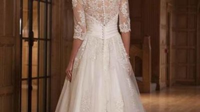 للعروس القصيرة.. فساتين زفاف تناسب إطلالتك (صور)