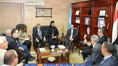 وزير الآثار يلتقي رئيس أساقفة جاتيا بجنوب إيطاليا والوفد المرافق له