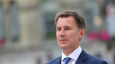 وزير الخارجية البريطاني: روسيا قد تواجه عقوبات جديدة