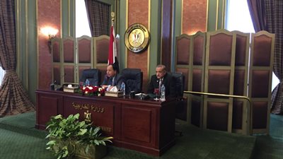 وزير المالية يلتقي بسفراء وزارة الخارجية المنقولين للعمل بالخارج