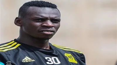 عاجل.. إيقاف مدافع اتحاد جدة وتغريمه 10 آلاف ريال