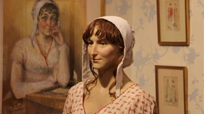 نبذة عن حياة 