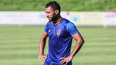 راحة لحسام عاشور وعلاج طبيعي لـ