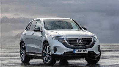 مرسيدس تدشن سيارتها 