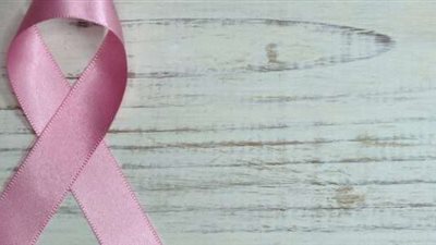 أبرز الأعراض الشائعة لسرطان الثدي.. تعرفي عليها 