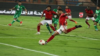 فرج عامر يهنئ مصيلحي بالفوز على الأهلي