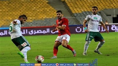 المصري يتدرب على نجيل صناعي تحضيراً لموقعة فيتا كلوب