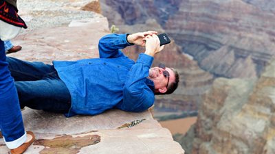 دراسة أمريكية: ارتفاع عدد ضحايا السيلفى إلى 259 قتيلا فى 6 سنوات