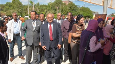 رئيس جامعة أسيوط يطلق إشارة بدء احتفالات الجامعة بانتصارات أكتوبر