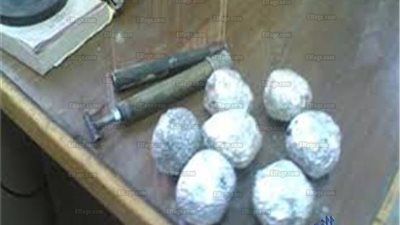 القبض على ترزي بحوزته 