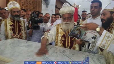 تدشين كنيسة مارمرقس الرسول بكوم مطاي (صور)