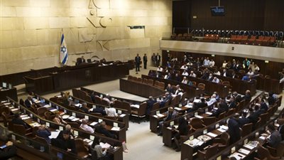 قانون إسرائيلي لرفع عقوبة السجن المؤبد للفلسطينيين إلى 60 عاما