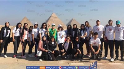 وزير الرياضة يطلق إشارة بدء اليوم العالمي للمشي ببانوراما الأهرامات (صور)