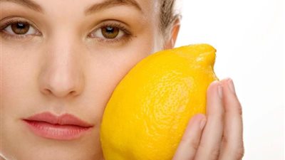 وصفات للتخلص من بقع الجلد الداكنة قبل الزفاف