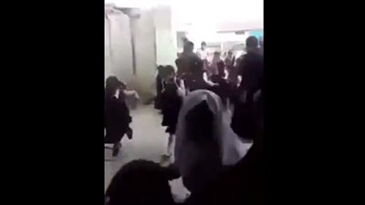 هلع بين تلاميذ مدرسة ببغداد بعد إطلاق نار قريب (فيديو)