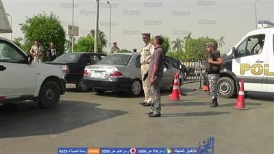 ضبط 10 متهمين و3 قضايا مخدرات وهارب من الإعدام و14 قضية آداب في حملة بالعبور (صور)