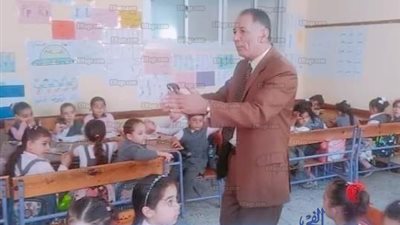 وكيل تعليم بدمياط: لا بد أن يكون لدينا طلاب مبدعين (صور)