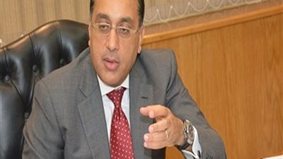 استغاثة سيدة والاستجابة لشكوى مواطنة.. أبرز مشاهد زيارة رئيس الوزراء للدقهلية