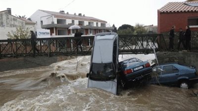 ارتفاع حصيلة فيضانات فرنسا إلى 13 قتيلًا