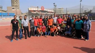 الأهلي يكرم الموظف والعامل المثاليين لمقر الجزيرة