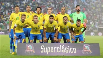 البرازيل تتوج ببطولة 