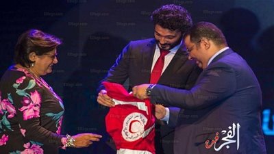 خالد النبوي يطلق حملة الهلال الأحمر للتبرع بالدم السبت المقبل