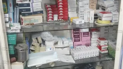 شرطة التموين تضبط 1500 قرص دوائي و3580 أنبول منتهين الصلاحية (صور)