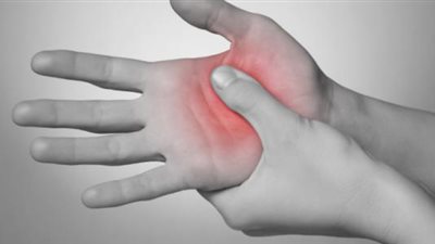 كل ما تريد معرفته عن الروماتويد..أسبابه وطرق علاجه