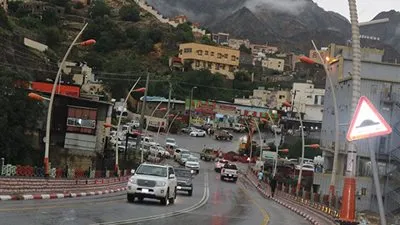 عاجل - السعودية | أمطار غزيرة تحوّل الدائر إلى لوحة بديعة