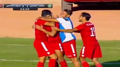 عمرو مرعي يسجل الهدف الثاني للنجم الساحلي في شباك الملعب القابسي (فيديو)