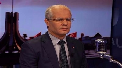 عماد الحمامي: قريبا توفير الدواء مجانا بالنسبة لمرضى الاتهاب الفيروسي صنف 