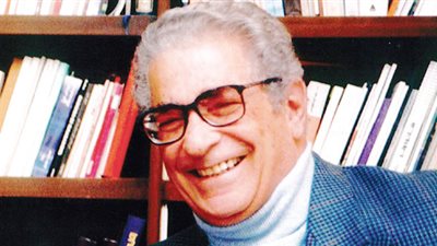 في ذكرى رحيل أنيس منصور.. من هي المرأة التي أبكت عدوها؟