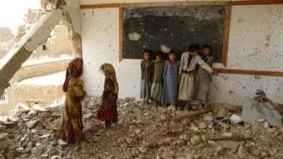 وزير التعليم اليمني: ميليشيا الحوثي دمرت أكثر من 5 آلاف مدرسة وحرمت مليوني طفل من الدراسة