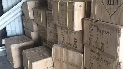 إحباط محاولة تهرب جمركي لأحذية رياضية وشنط حريمي بـ