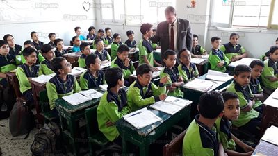 تعليم الفيوم: استبعاد معلم بمدرسة الشروق بالفيوم بسبب استخدام العقاب البدني مع طالب بالصف الأول الإعدادي 