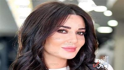 بنطال نجمة لبنانية يكشف عن وزنها الحقيقي (صورة)