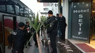 أتوبيس الاهلي يتوجه إلى ملعب 8 مايو لمواجهة وفاق سطيف