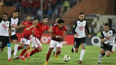 الأهلي يتفقد أرضية ملعب 8 مايو قبل موجهة وفاق سطيف