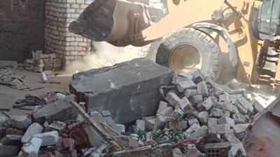 رفع 2 طن قمامة في حملات بقطاع أكتوبر