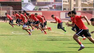 الأهلي يبدأ الاستعدادات للوصل الإماراتي مبكرا