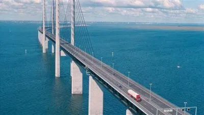 السعودية والبحرين تطرحان مناقصة جسر جديد