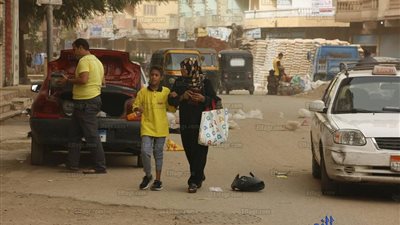 عاصفة ترابية تجتاح شوارع الجيزة