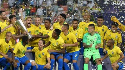 البرازيل تستدعي نجم نابولي لمواجهتي أوروجواي والكاميرون