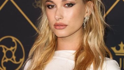 بالصور.. تسريحات مميزة لصاحبات الشعر الطويل على طريقة النجمات